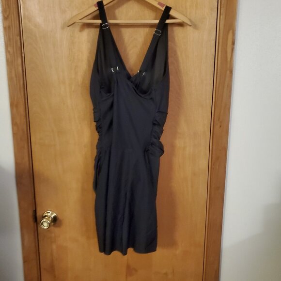 Blooming Jelly Swim Dress One Piece Tummy Control Modest Criss Cross Black XXL - Picture 6 of 7